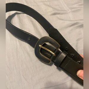 89cm Classic & Timeless Gold Buckle Faux Realistic Leather Belt
